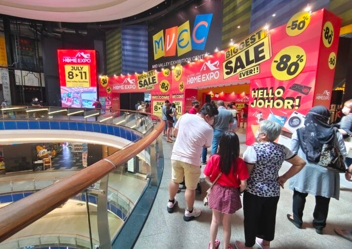 Tarpaulin Entrance Arch booth structure