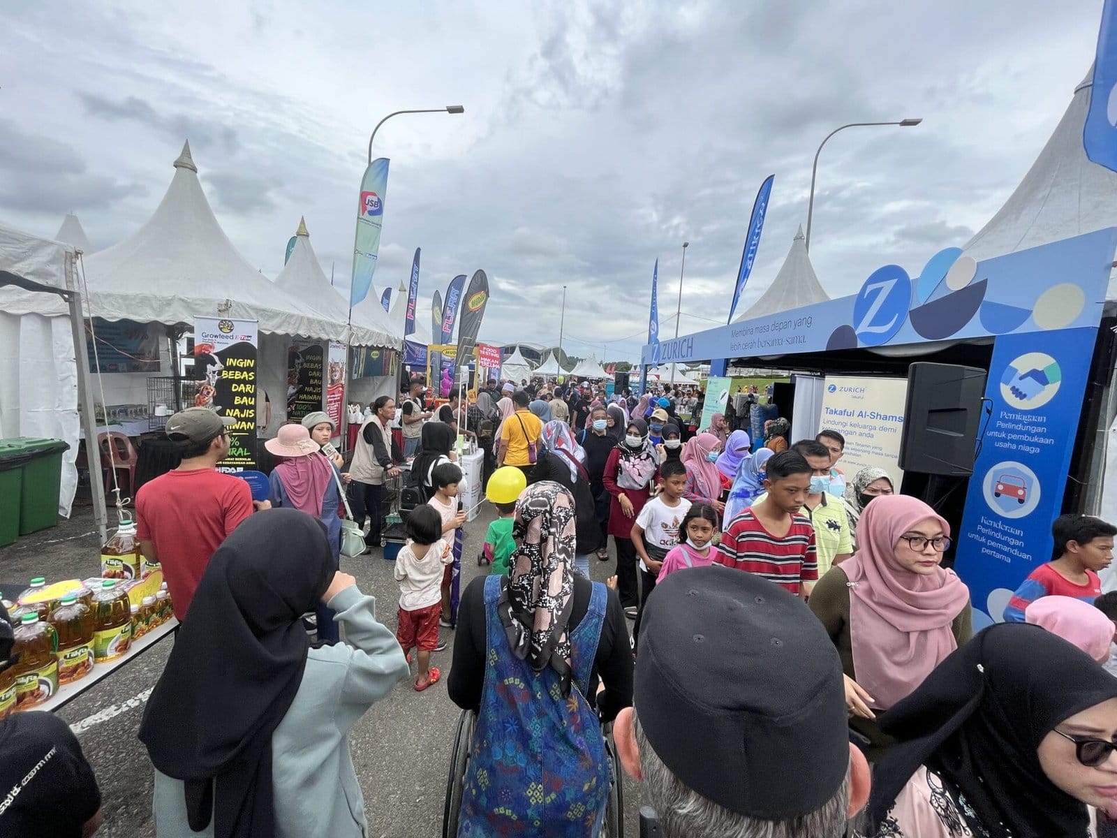 Canopy Rental Johor Bahru (JB) Working with Jom Heboh